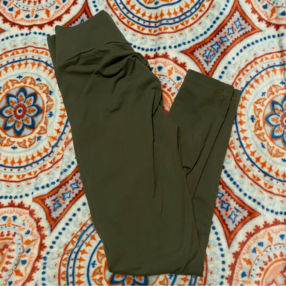 CLS SPORTSWEAR SCRUNCH BUTT LEGGINGS V WAIST
